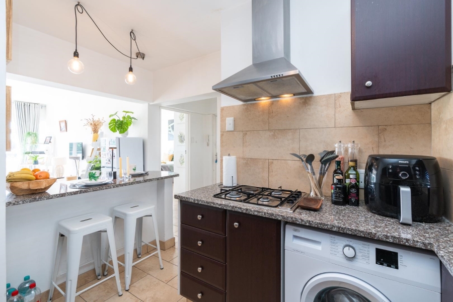 2 Bedroom Property for Sale in Green Point Western Cape